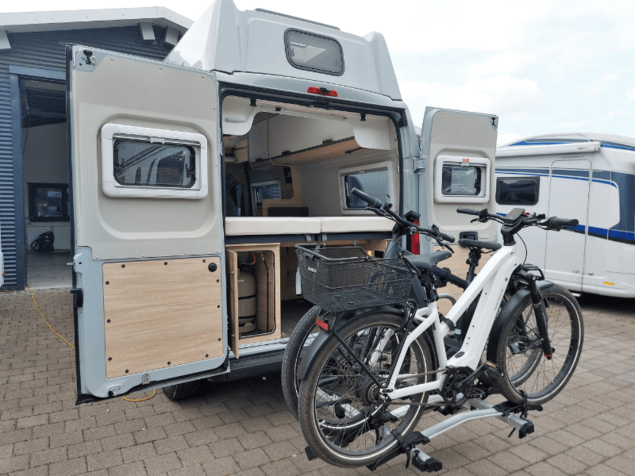 E-Bike Träger für Camper & Wohnmobile E-Bike Träger - verschieben zum Hecktüren öffnen
