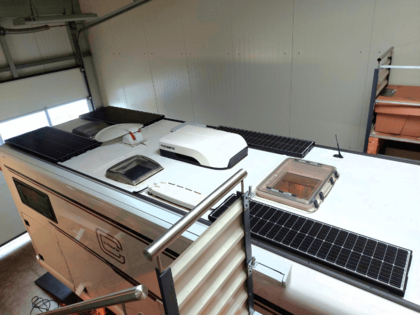 Wohnmobil Zubehör - Solaranlage, Klimaanlage nachrüsten in Wohnmobil Werkstatt Solaranlage einbauen in Wohnmobil Autarkie Werkstatt